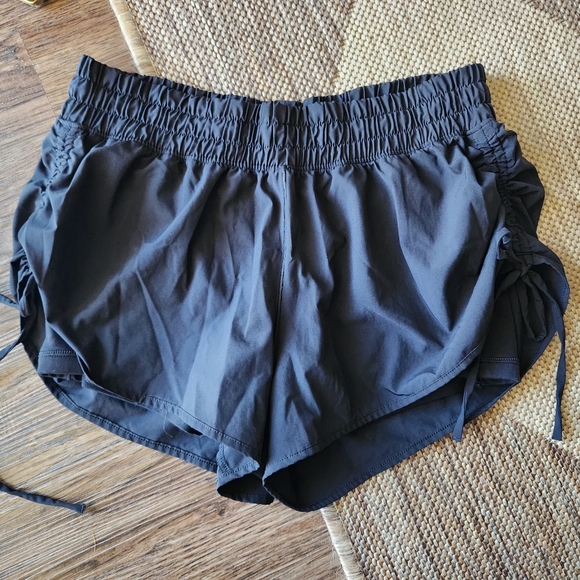 aerie Pants - Offline Aerie Side Ruched Black Women's Shorts